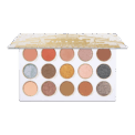Illuminez votre regard avec la Snow Queen Palette. Cette palette d'ombres à paupières offre une gamme de teintes inspirées des merveilles hivernales.