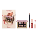 Offrez l’élégance intemporelle avec le Timeless Neutrals Essentials Set. Ce coffret réunit trois essentiels Jozz Beauty dans un format parfait à glisser sous le sapin — ou à offrir (ou s’offrir) toute l’année !