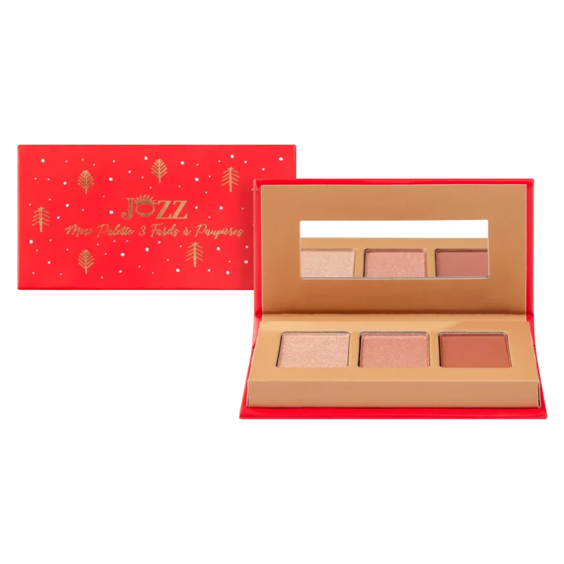 Cette mini palette 3 Fards à Paupières est idéale à emporter partout avec vous pour une retouche maquillage à tout moment de la journée. Son harmonie de teintes nudes sublimera toutes les teintes d'iris, parfaite à offrir ou s'offrir pour les fêtes !