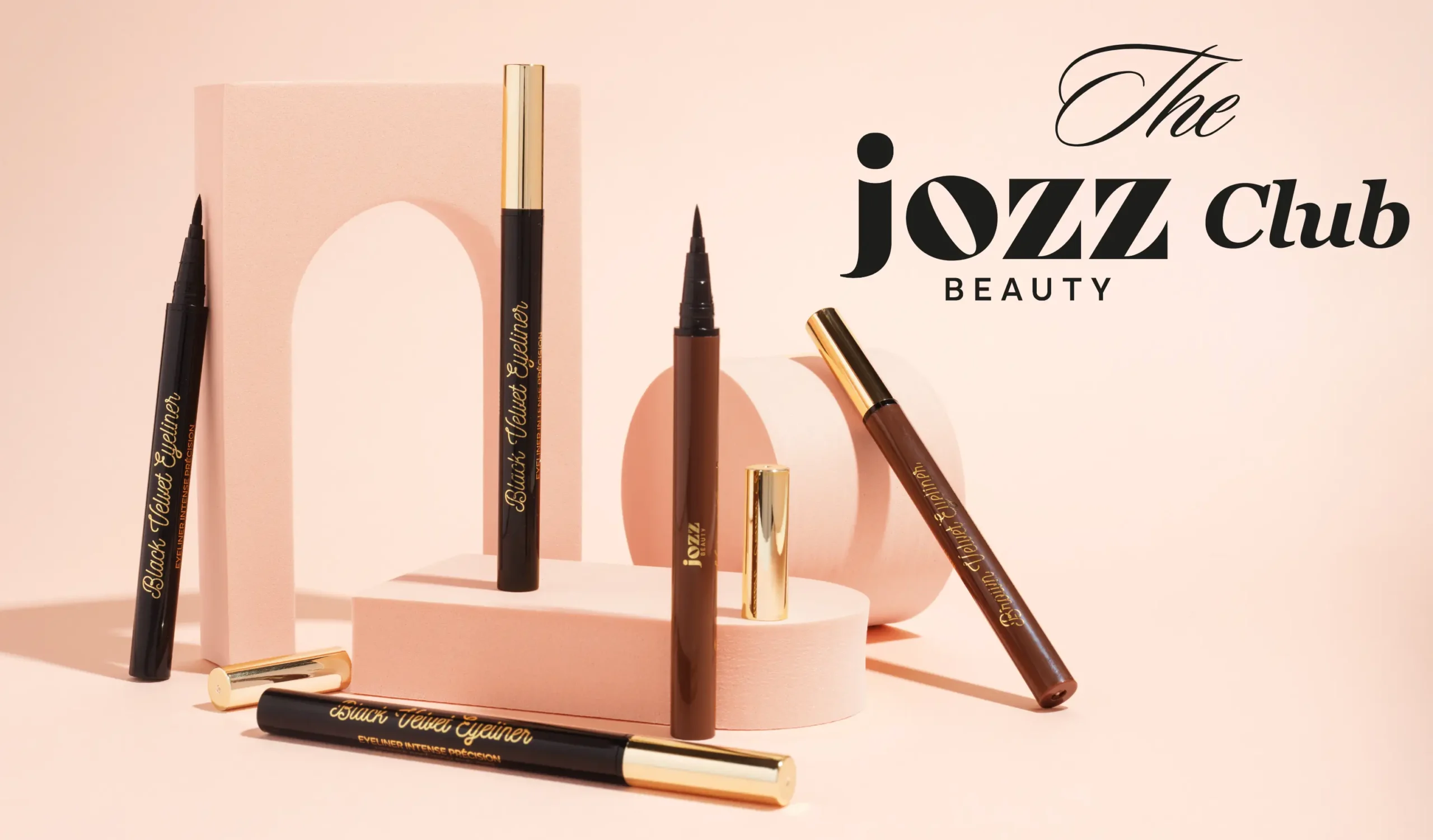 Rejoignez le Jozz Beauty Club En rejoignant notre club exclusif, vous accédez à un monde rempli d’avantages, de surprises et d’inspirations beauté !